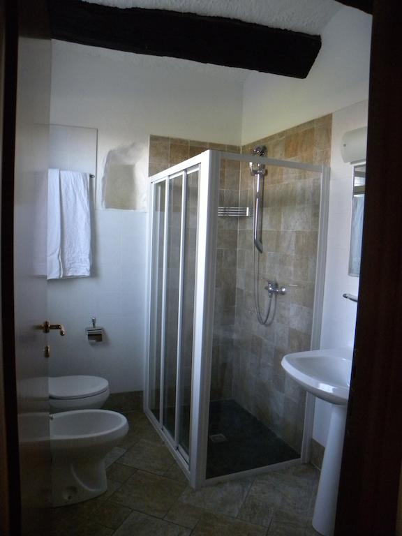 Agriturismo Fano'S Farm Suno Kamer foto