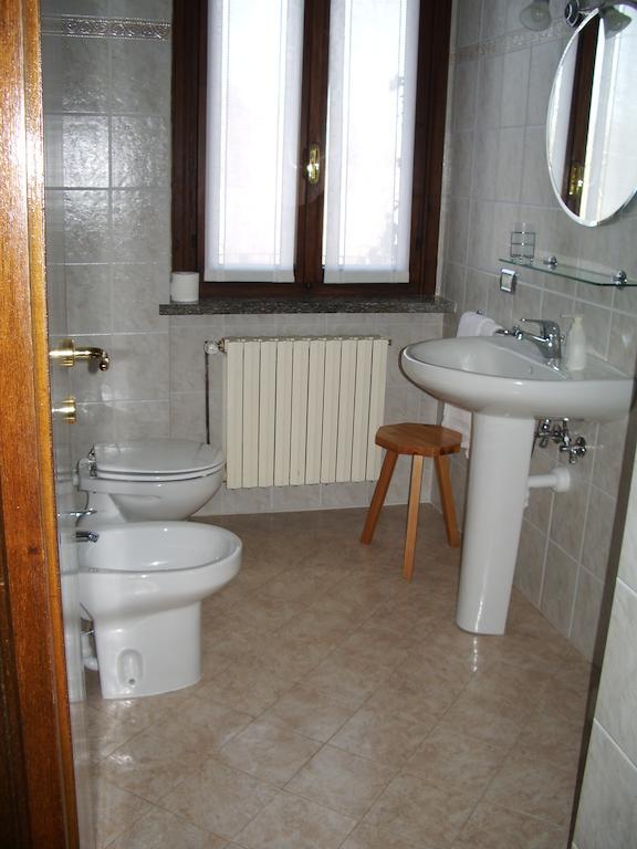 Agriturismo Fano'S Farm Suno Kamer foto