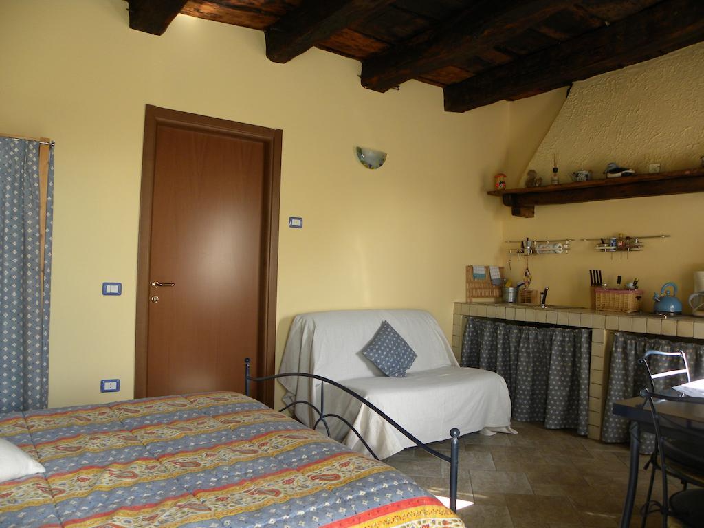 Agriturismo Fano'S Farm Suno Kamer foto