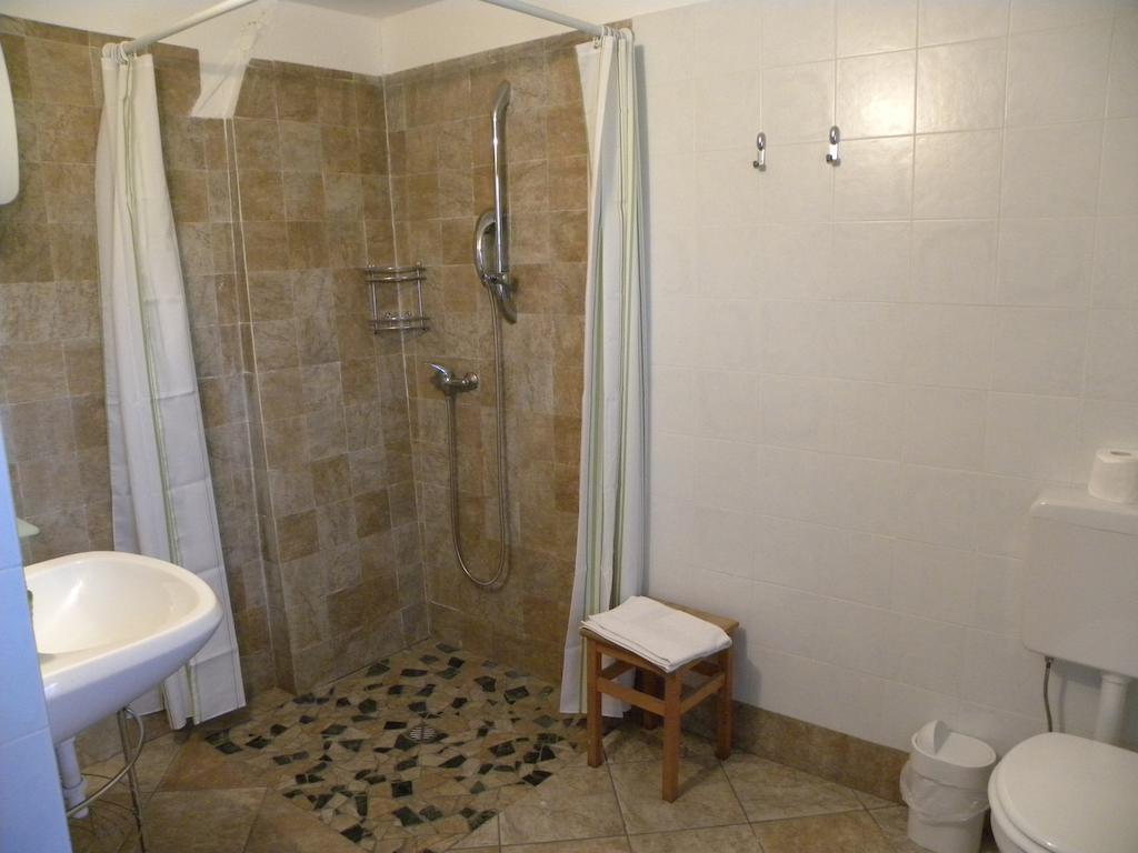 Agriturismo Fano'S Farm Suno Kamer foto